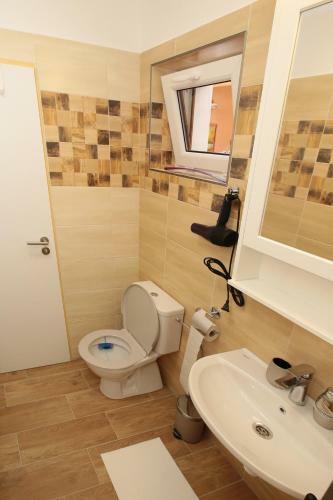 Apartamento Dome?ek Ve Dvo?e