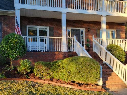 Bama Bed And Breakfast - Southern Charmer