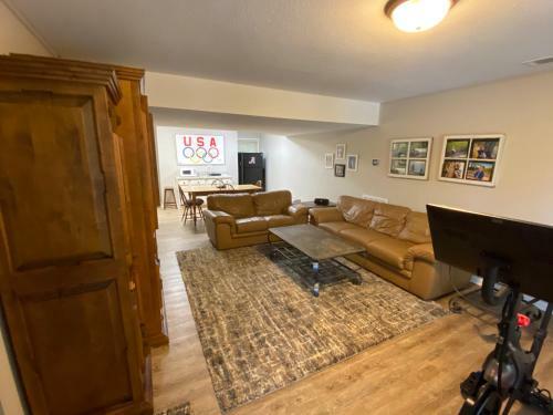 Spring Hill Lake House