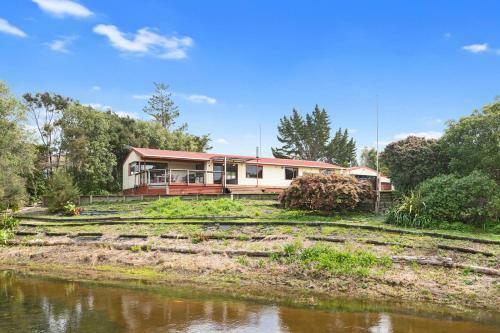 Scenic Escape - Mangawhai Heads Holiday Home