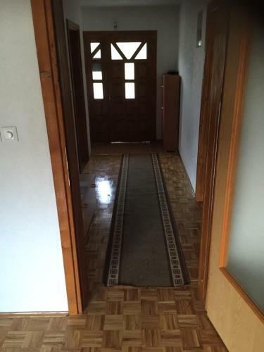 Bra?e D?ubo, Jajce