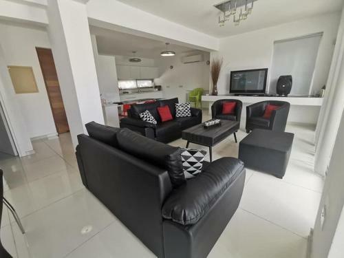 Villa Royal Sugar