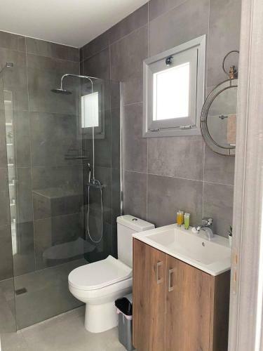 Apartamento Ellenapa Apts & Studios