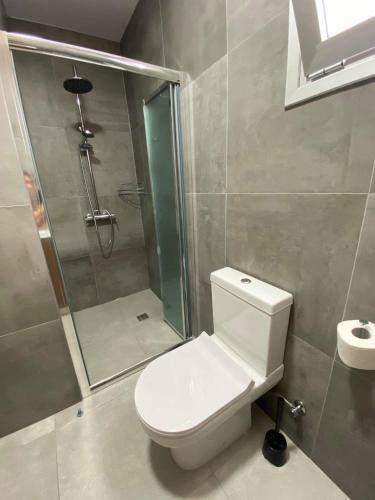 Apartamento Ellenapa Apts & Studios