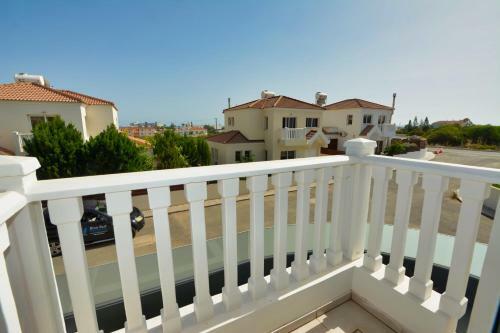 Villa Carib Nissi