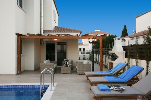 Villa Carmel