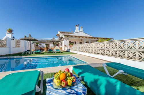 Yourhouse Son Perxa, Quiet Villa With Private Pool For 8 Guests