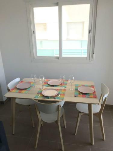 Apartamento En Piles Playa