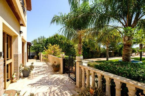 Tropical Paradise Villa