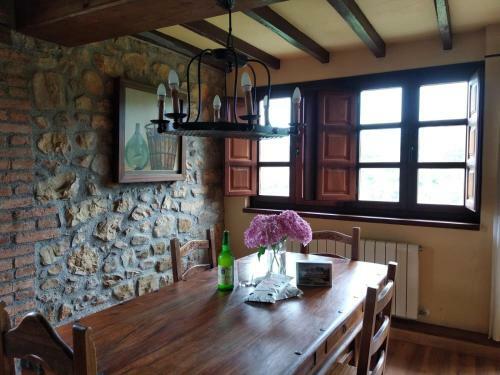 Agroturismo La Casona De Sovi�a