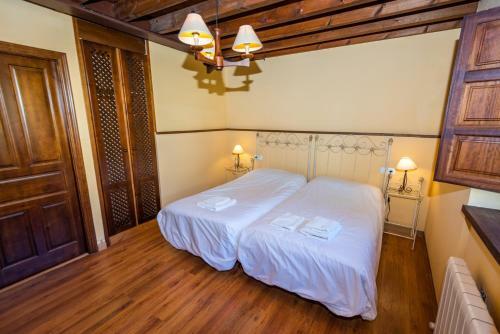 Agroturismo La Casona De Sovi�a