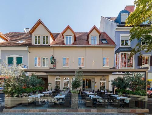 Pfeiler's B�rgerst�berl Hotel