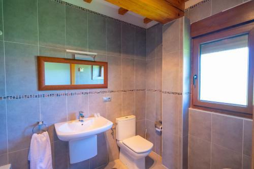 �nueva! Encantadora Casa R�stica, C�moda Y Amplia.