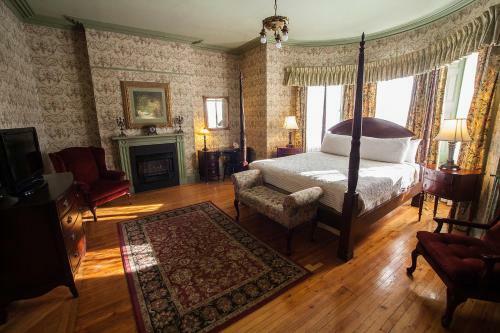 Hotel Fairholm Boutique Inns