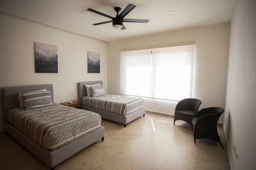 Ocean View 4 Br House- Beach, Private Pool&jacuzzi