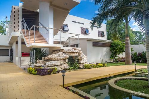Azcapri Villa Boutique & Spa #2 Delf�n