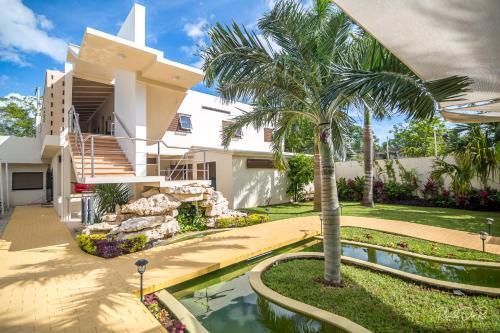 Azcapri Villa Boutique & Spa #2 Delf�n