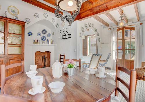 Alvaro Oliver House