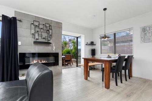 Mahina Magic - Mount Maunganui Holiday Home