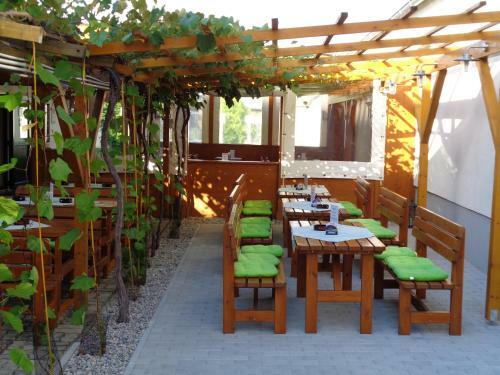 Apartamentos Apetlon'er - Heurigerpensionboehm