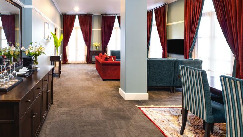 Grand Pacific Hotel