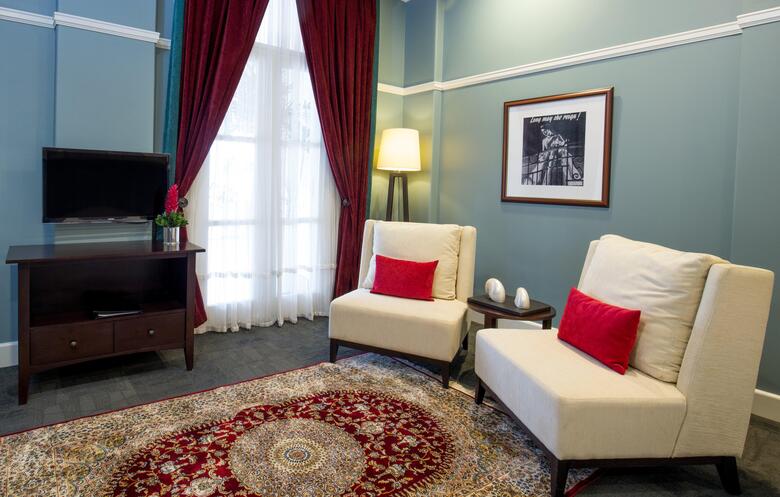 Grand Pacific Hotel