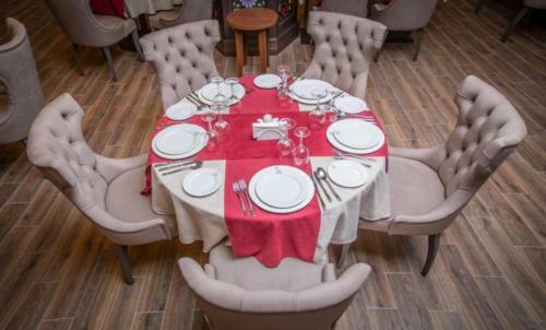 Macara Sheki City Hotel
