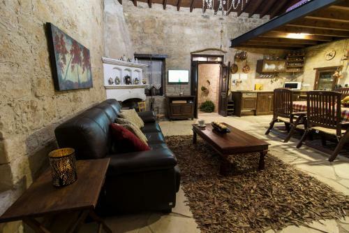 Dioni Palace By Agroholidays