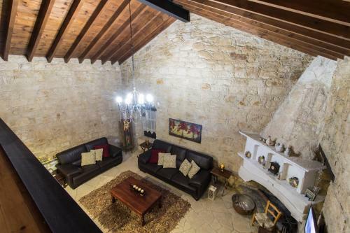 Dioni Palace By Agroholidays