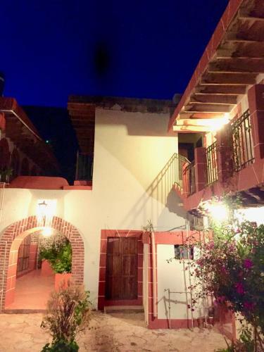 Hotel Hacienda Encantada