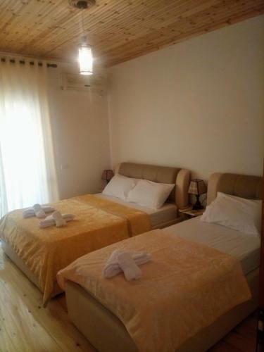 Hostal Nako Guest House Bar&restaurants