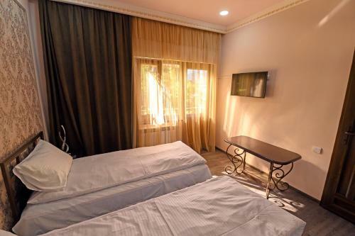 Karnel Hotel