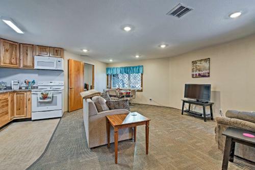 Charming Fairbanks Apartment - 10 Mins To Downtown