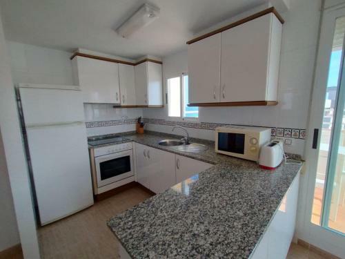 Apartamento Precioso �tico Con Piscina