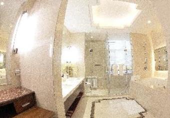 Soluxe Hotel Almaty