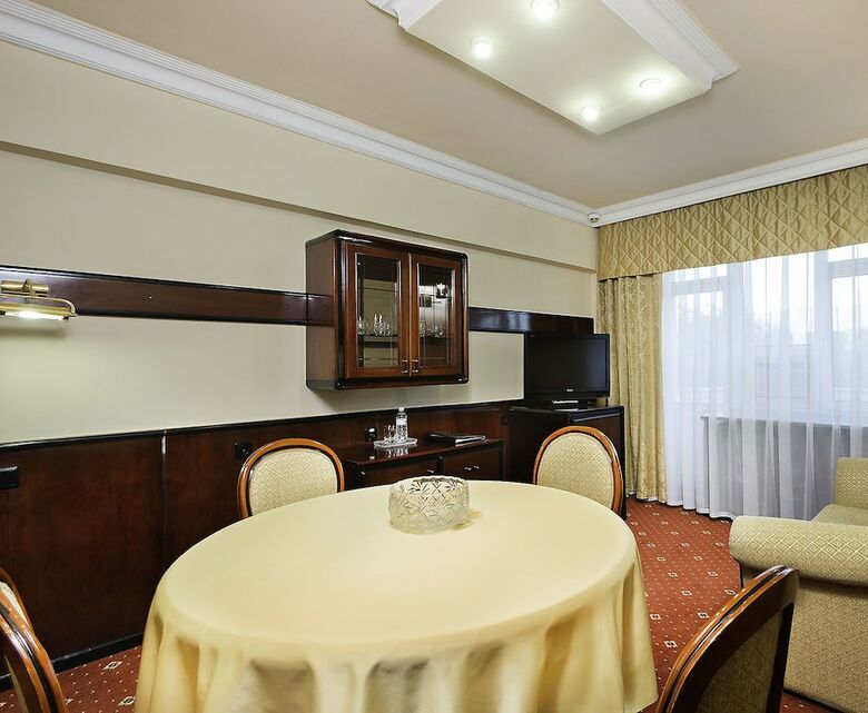 Hotel Otrar