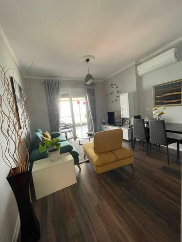 Kelvi?s Apartment