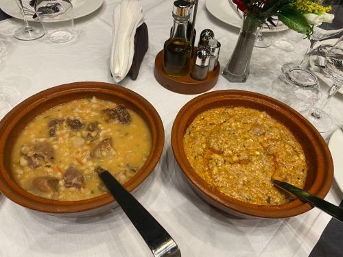 Hostal Iballe Guesthouse