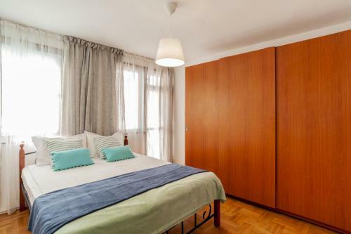 Sea Apartment Colours