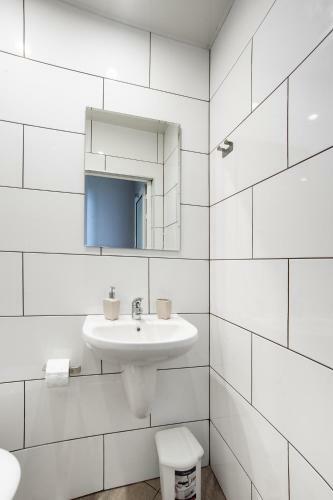 Sea Apartment Colours