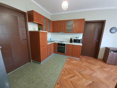 Danny Apartment