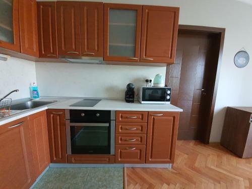 Danny Apartment