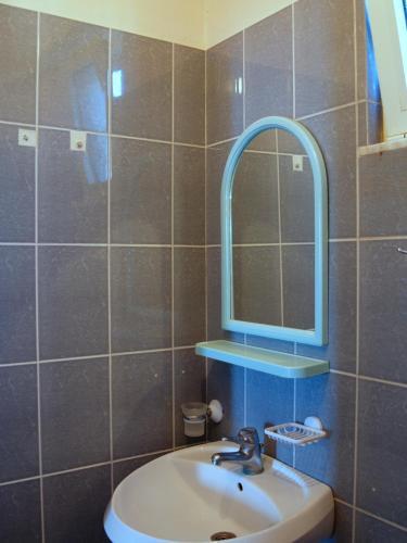 Hostal Q Bay Apartments