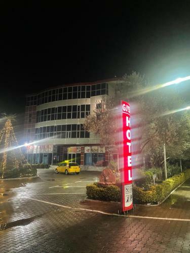 Hotel Gjyshi