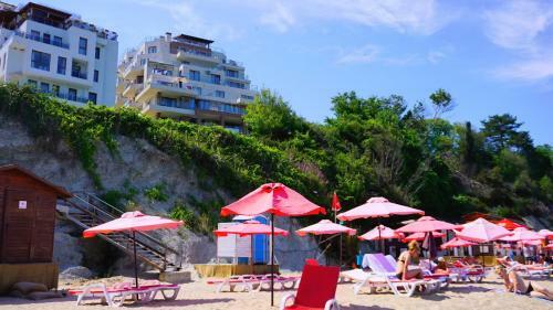??????????? ???? ???? ?? ????? - Apartments Byala Cliff First Line