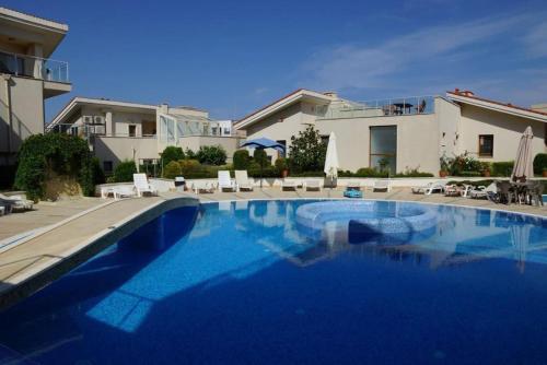 Exclusive Big Villa