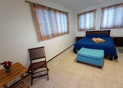 Cute Refurbished Beachfront House, Private Paradise For A Couple
