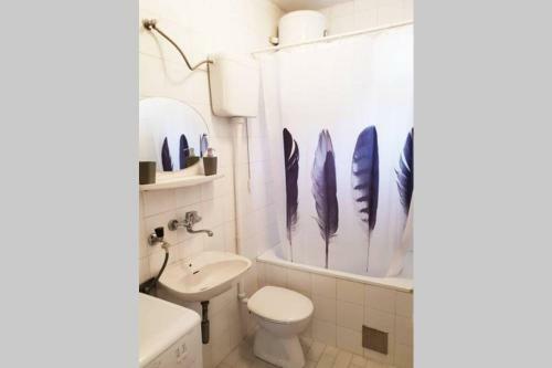Lamiya?s 2 Bedroom Apartment