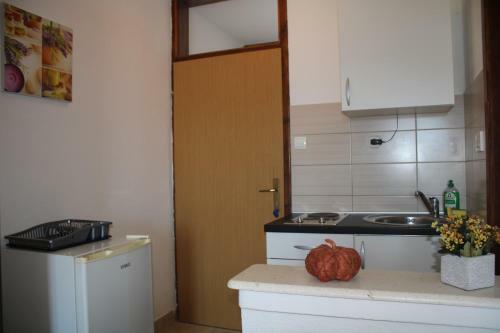 Apartments And Rooms Kata
