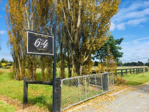 64 Mandalea B&B